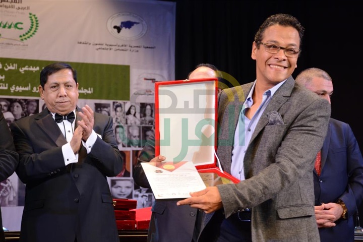 بالصور.. تكريم نجوم الفن بإحتفالية مبدعي مصر و الوطن العربي بالصور.. تكريم نجوم الفن بإحتفالية مبدعي مصر و الوطن العربي