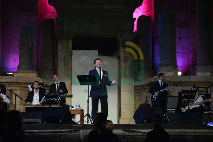 بالصور.. أمير الغناء العربي يشعل مهرجان جرش بأغنية خاصة للأردن بالصور.. أمير الغناء العربي يشعل مهرجان جرش بأغنية خاصة للأردن