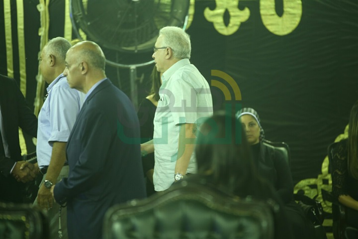 بالصور.. نجوم الفن في عزاء والد ريم مصطفى بالصور.. نجوم الفن في عزاء والد ريم مصطفى