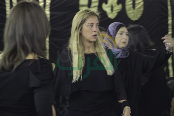 بالصور.. نجوم الفن في عزاء والد ريم مصطفى بالصور.. نجوم الفن في عزاء والد ريم مصطفى