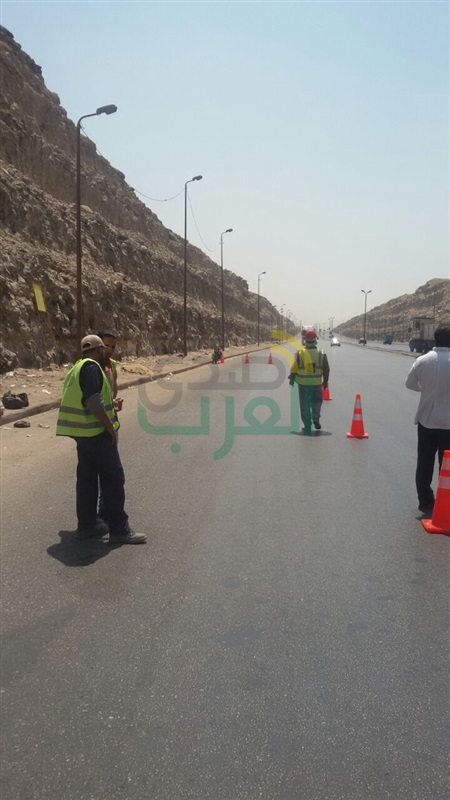 بالصور.. كثافات مرورية بمصر الجديدة.. وتجهيز الاوتوستراد بالمعادي لإنشاء نفق