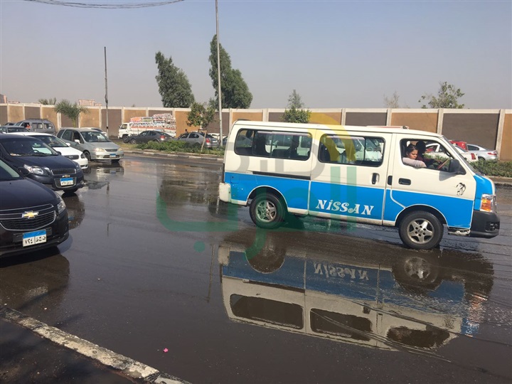 بالصور.. كثافات مرورية بمصر الجديدة.. وتجهيز الاوتوستراد بالمعادي لإنشاء نفق