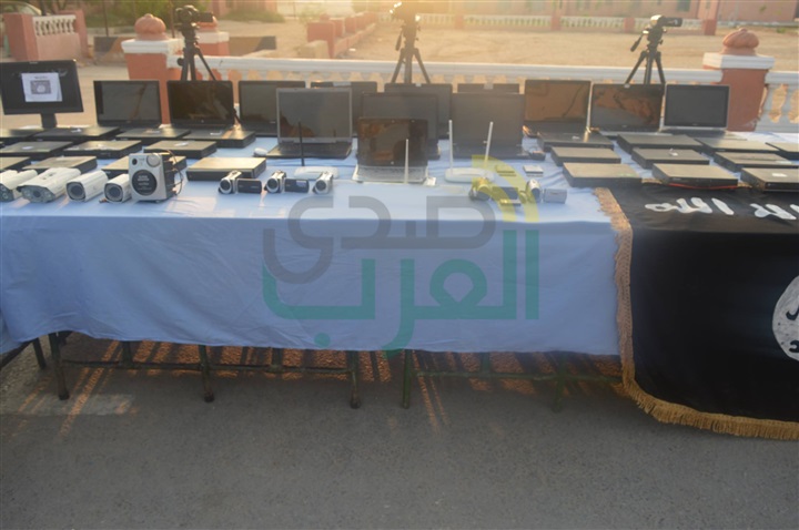 بالصور.. القوات المسلحة تصفي تكفيريًا وتدمر 14 عبوة ناسفة بسيناء
