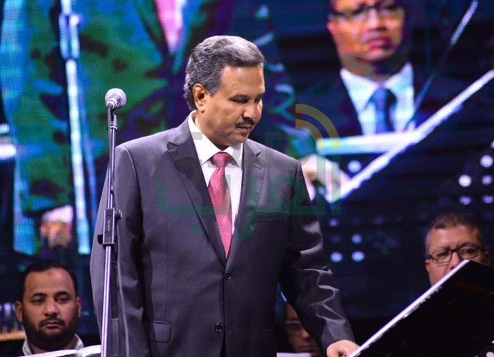 بالصور.. حفل جماهيري ضخم لفنان العرب محمد عبده بتوقيع شركة روتانا بالصور.. حفل جماهيري ضخم لفنان العرب محمد عبده بتوقيع شركة روتانا