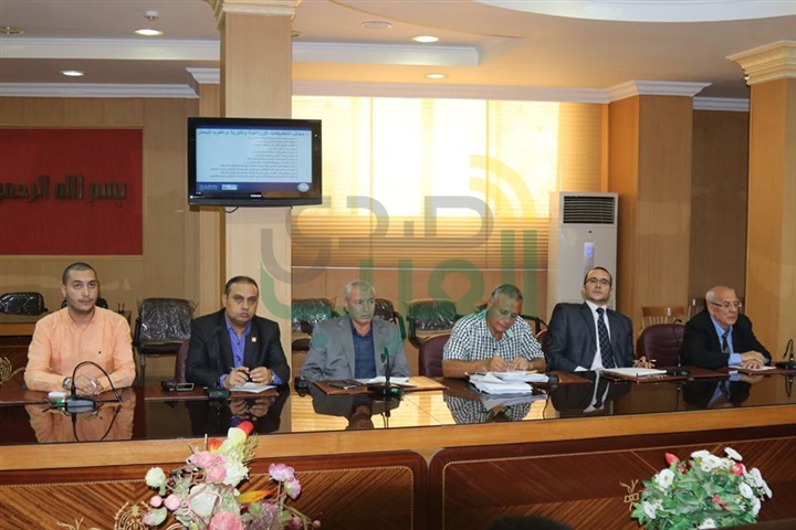 بالفيديو والصور.. محافظ كفر الشيخ ورئيس هيئة الاستشعارعن بعد يبحثان تطوير وحماية الثروة السمكية 
