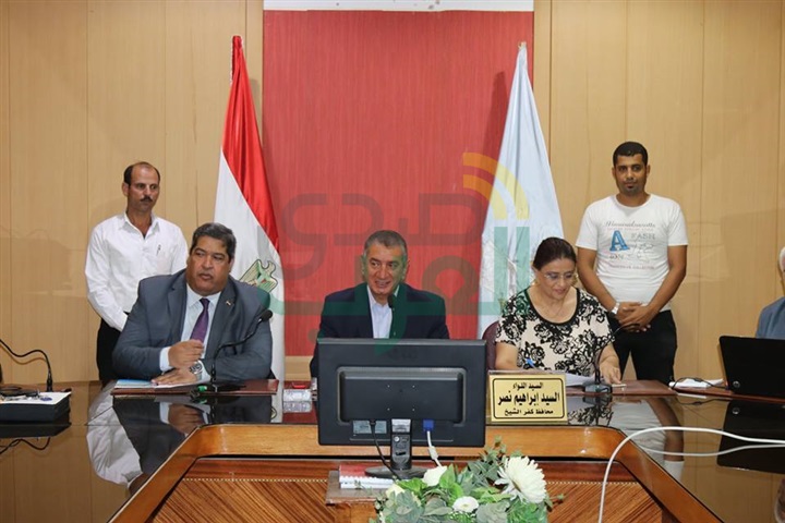 بالفيديو والصور.. محافظ كفر الشيخ ورئيس هيئة الاستشعارعن بعد يبحثان تطوير وحماية الثروة السمكية 