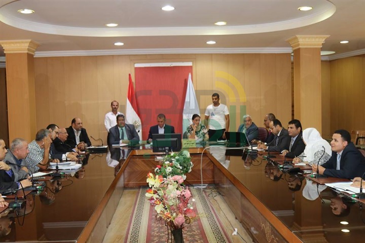 بالفيديو والصور..محافظ كفر الشيخ ورئيس هيئة الاستشعارعن بعد يبحثان تطوير وحماية الثروة السمكية