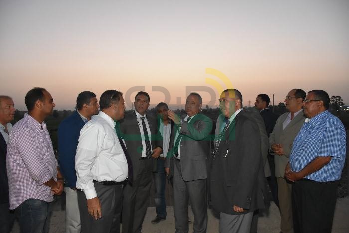 وزير النقل ومحافظ الشرقية  يتفقدان طريقي (الزقازيق - أبو حماد / الزقازيق – السنبلاوين)
