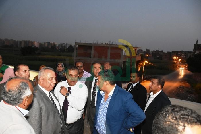 وزير النقل ومحافظ الشرقية  يتفقدان طريقي (الزقازيق - أبو حماد / الزقازيق – السنبلاوين)