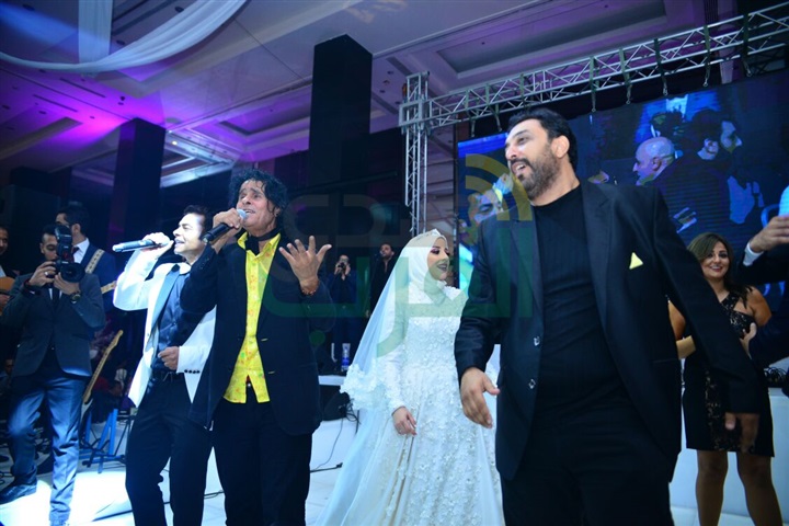 بالصور.. نجوم الأغنية يشاركون حميد الشاعري الاحتفال بزفاف ابن شقيقه بالصور.. نجوم الأغنية يشاركون حميد الشاعري الاحتفال بزفاف ابن شقيقه