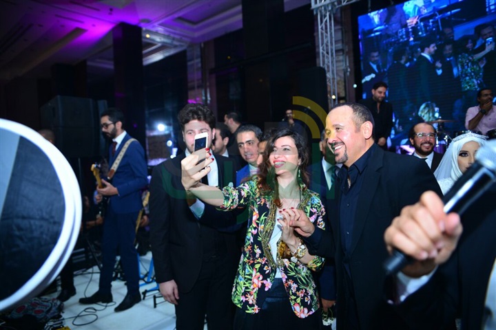 بالصور.. نجوم الأغنية يشاركون حميد الشاعري الاحتفال بزفاف ابن شقيقه بالصور.. نجوم الأغنية يشاركون حميد الشاعري الاحتفال بزفاف ابن شقيقه