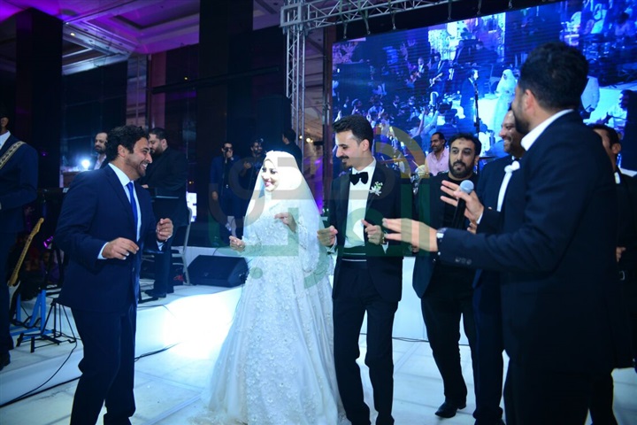 بالصور.. نجوم الأغنية يشاركون حميد الشاعري الاحتفال بزفاف ابن شقيقه بالصور.. نجوم الأغنية يشاركون حميد الشاعري الاحتفال بزفاف ابن شقيقه