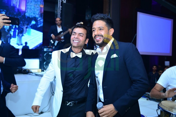 بالصور.. نجوم الأغنية يشاركون حميد الشاعري الاحتفال بزفاف ابن شقيقه بالصور.. نجوم الأغنية يشاركون حميد الشاعري الاحتفال بزفاف ابن شقيقه