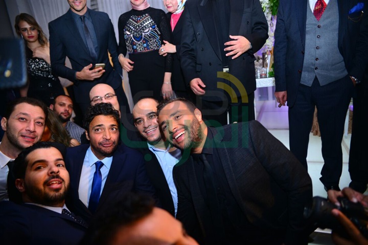 بالصور.. نجوم الأغنية يشاركون حميد الشاعري الاحتفال بزفاف ابن شقيقه بالصور.. نجوم الأغنية يشاركون حميد الشاعري الاحتفال بزفاف ابن شقيقه