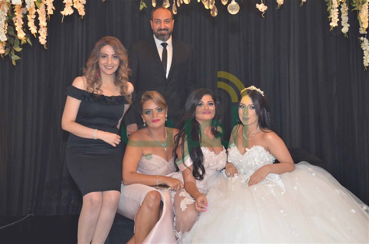 بالصور.. نجوم الفن والمجتمع في زفاف شقيقة المخرج أحمد خالد موسى بالصور.. نجوم الفن والمجتمع في زفاف شقيقة المخرج أحمد خالد موسى