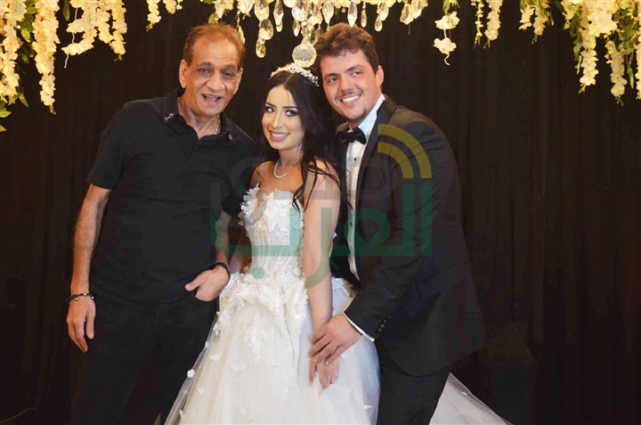 بالصور.. نجوم الفن والمجتمع في زفاف شقيقة المخرج أحمد خالد موسى بالصور.. نجوم الفن والمجتمع في زفاف شقيقة المخرج أحمد خالد موسى