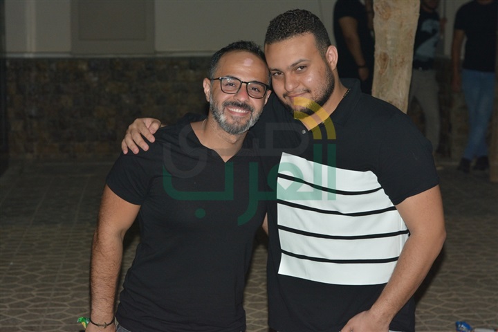بالصور.. حماقي يتألق في حفل تخرج "المنصورة كوليدج" بحضور آلاف الطلاب بالصور.. حماقي يتألق في حفل تخرج "المنصورة كوليدج" بحضور آلاف الطلاب