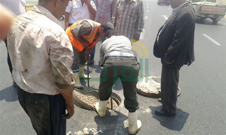 بالصور.. مرور القاهرة تستجيب لشكوى مواطن بسبب "بلاعة" بمدينة نصر