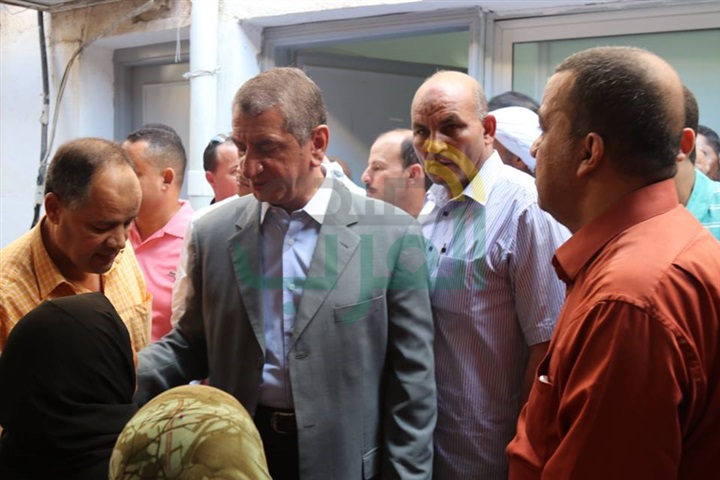 محافظ كفر الشيخ يحيل 81 طبيبا بالمستشفى العام للتحقيق