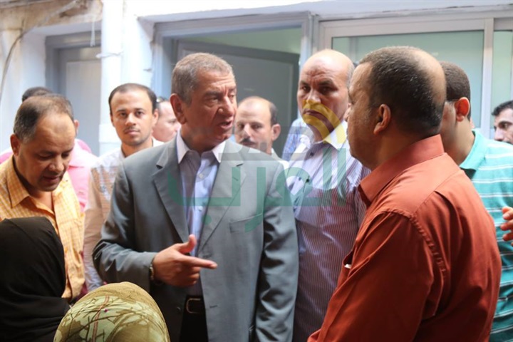 محافظ كفر الشيخ يحيل 81 طبيبا بالمستشفى العام للتحقيق