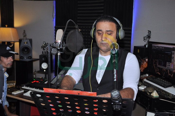 بالصور.. مجد القاسم يسجل اغنية احنا معاكم لمبادرة انا معاكم بالصور.. مجد القاسم يسجل اغنية احنا معاكم لمبادرة انا معاكم