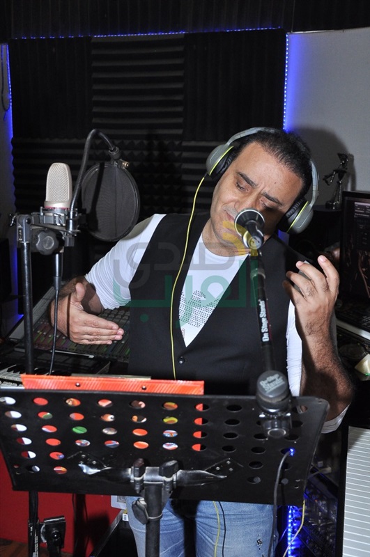 بالصور.. مجد القاسم يسجل اغنية احنا معاكم لمبادرة انا معاكم بالصور.. مجد القاسم يسجل اغنية احنا معاكم لمبادرة انا معاكم