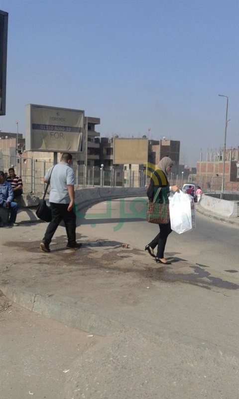 بالصور.. إزالة الإشغالات أعلى الطريق الدائري