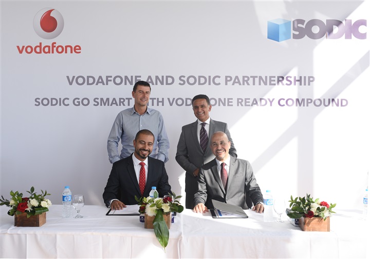 " فودافون" و " سوديك " خدمة "SODIC GoSmart" و "Ready Compound Vodafone" " فودافون" و " سوديك " خدمة "SODIC GoSmart" و "Ready Compound Vodafone"