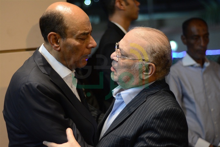 بالصور.. نجوم الفن في عزاء شقيق الفن احمد بدير