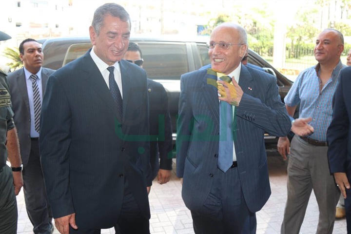 بالصور.. محافظ كفر الشيخ يستقبل وزيري الإنتاج الحربى والاستثمار