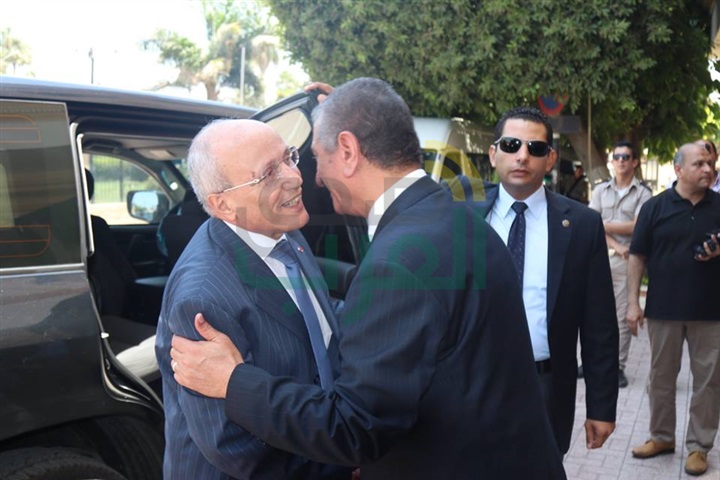 بالصور.. محافظ كفر الشيخ يستقبل وزيري الإنتاج الحربى والاستثمار