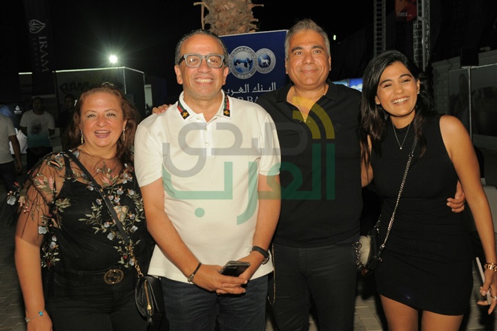 مدحت صالح يشعل حفل الساحل الشمالى فى حضور نجوم المجتمع مدحت صالح يشعل حفل الساحل الشمالى فى حضور نجوم المجتمع