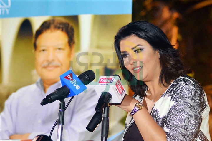 بالصور.. العصار والشاذلي والمسلماني يشاركون في الذكري الأولى لرحيل "أحمد زويل"
