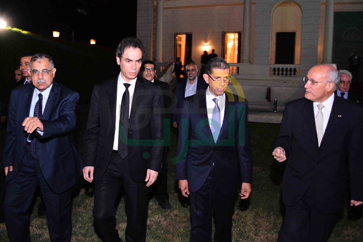 بالصور.. العصار والشاذلي والمسلماني يشاركون في الذكري الأولى لرحيل "أحمد زويل"