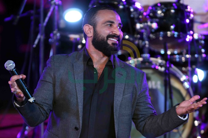 بالصور.. سمية الخشاب وأحمد سعد يشعلان مهرجان الأوبرا بالمسرح الروماني بالصور.. سمية الخشاب وأحمد سعد يشعلان مهرجان الأوبرا بالمسرح الروماني