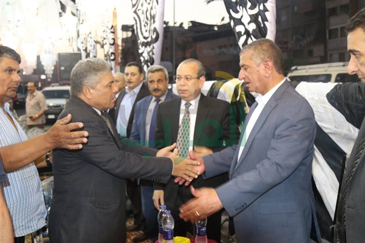 بالصور.. محافظ كفر الشيخ يقدم واجب العزاء لأسرة رئيس هيئة الأبنية التعليمية