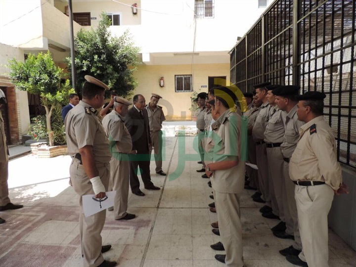 بالفيديو والصور.. مدير أمن كفر الشيخ يتفقد مجمع مواقف السيارات