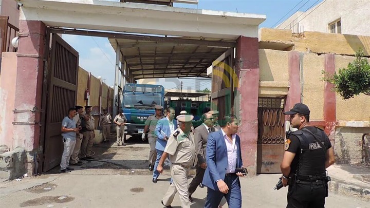 بالفيديو والصور.. مدير أمن كفر الشيخ يتفقد مجمع مواقف السيارات