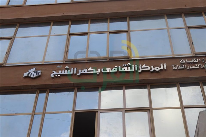 بالصور.. محافظ كفر الشيخ يهنئ 360 فائزًا بحج  القرعة