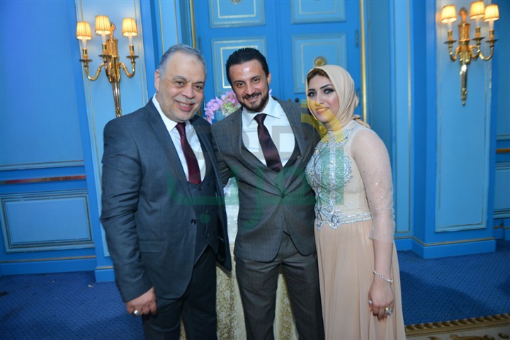 بالصور .. حماقي وساموزين وبوسي ودينا يشعلون زفاف ابنة عم أشرف زكي بالصور .. حماقي وساموزين وبوسي ودينا يشعلون زفاف ابنة عم أشرف زكي