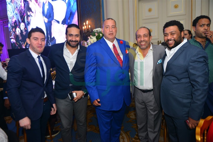 بالصور .. حماقي وساموزين وبوسي ودينا يشعلون زفاف ابنة عم أشرف زكي بالصور .. حماقي وساموزين وبوسي ودينا يشعلون زفاف ابنة عم أشرف زكي