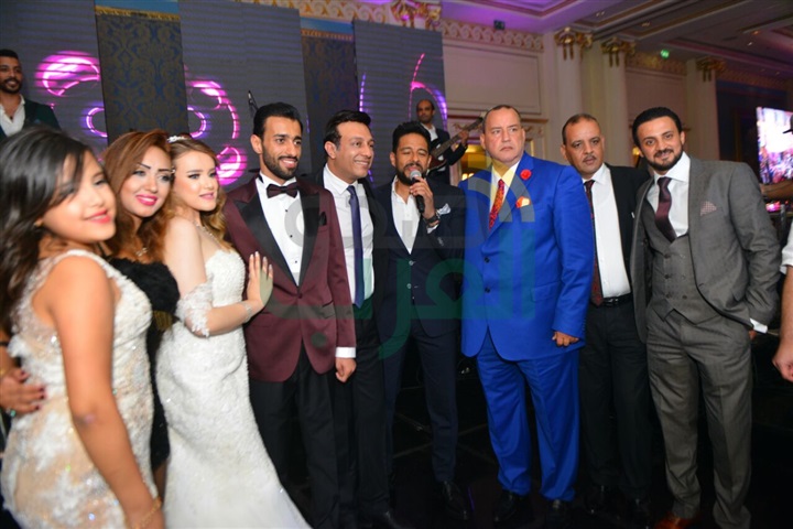 بالصور .. حماقي وساموزين وبوسي ودينا يشعلون زفاف ابنة عم أشرف زكي بالصور .. حماقي وساموزين وبوسي ودينا يشعلون زفاف ابنة عم أشرف زكي