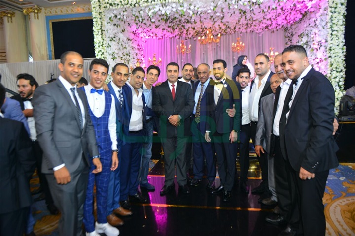 بالصور .. حماقي وساموزين وبوسي ودينا يشعلون زفاف ابنة عم أشرف زكي بالصور .. حماقي وساموزين وبوسي ودينا يشعلون زفاف ابنة عم أشرف زكي