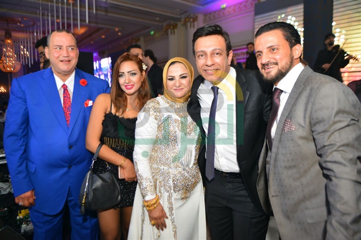 بالصور .. حماقي وساموزين وبوسي ودينا يشعلون زفاف ابنة عم أشرف زكي بالصور .. حماقي وساموزين وبوسي ودينا يشعلون زفاف ابنة عم أشرف زكي