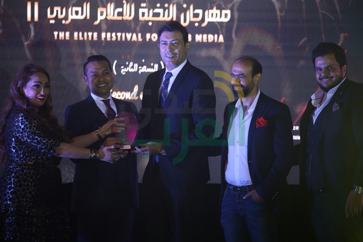 بالصور.. تكريم نجوم الفن بمهرجان النخبه للإعلام العربي