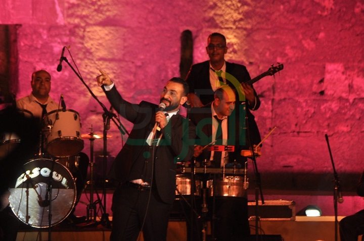 بالصور.. أحمد سعد يشعل قلعة صلاح الدين ب"بحبك يا صاحبي " بالصور.. أحمد سعد يشعل قلعة صلاح الدين ب"بحبك يا صاحبي "