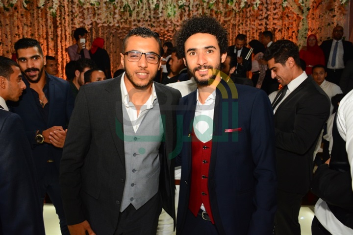 بالصور.. تامر حسني والسقا وقمر يشعلون آخر فقرات زفاف محمد أنور بالصور.. تامر حسني والسقا وقمر يشعلون آخر فقرات زفاف محمد أنور