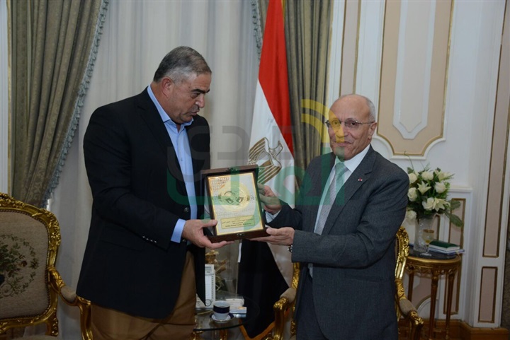 العصار ورئيس الأركان الأردني يبحثان التعاون فى الصناعات الدفاعية والمدنية
