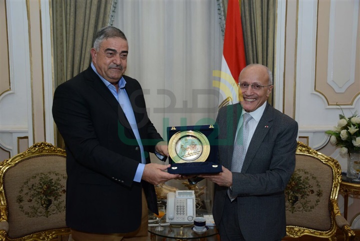العصار ورئيس الأركان الأردني يبحثان التعاون فى الصناعات الدفاعية والمدنية