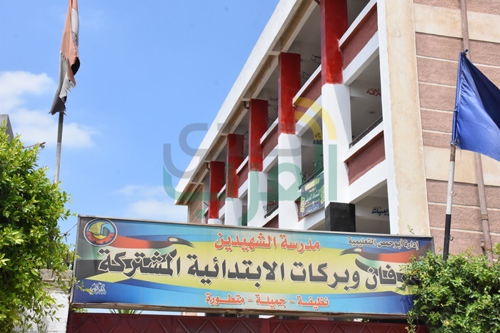 بالصور.. جولة تفقدية لمحافظ البحيرة بالمدارس الجديدة